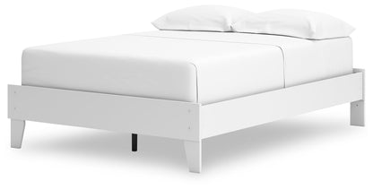Hallityn Full Platform Bed with Dresser and Chest in White - PKG018818