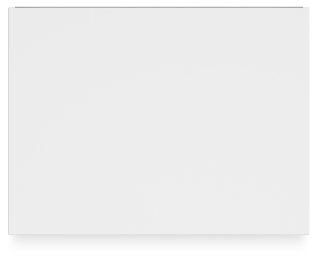 Hallityn Full Platform Bed with Dresser and Nightstand in White - PKG018817