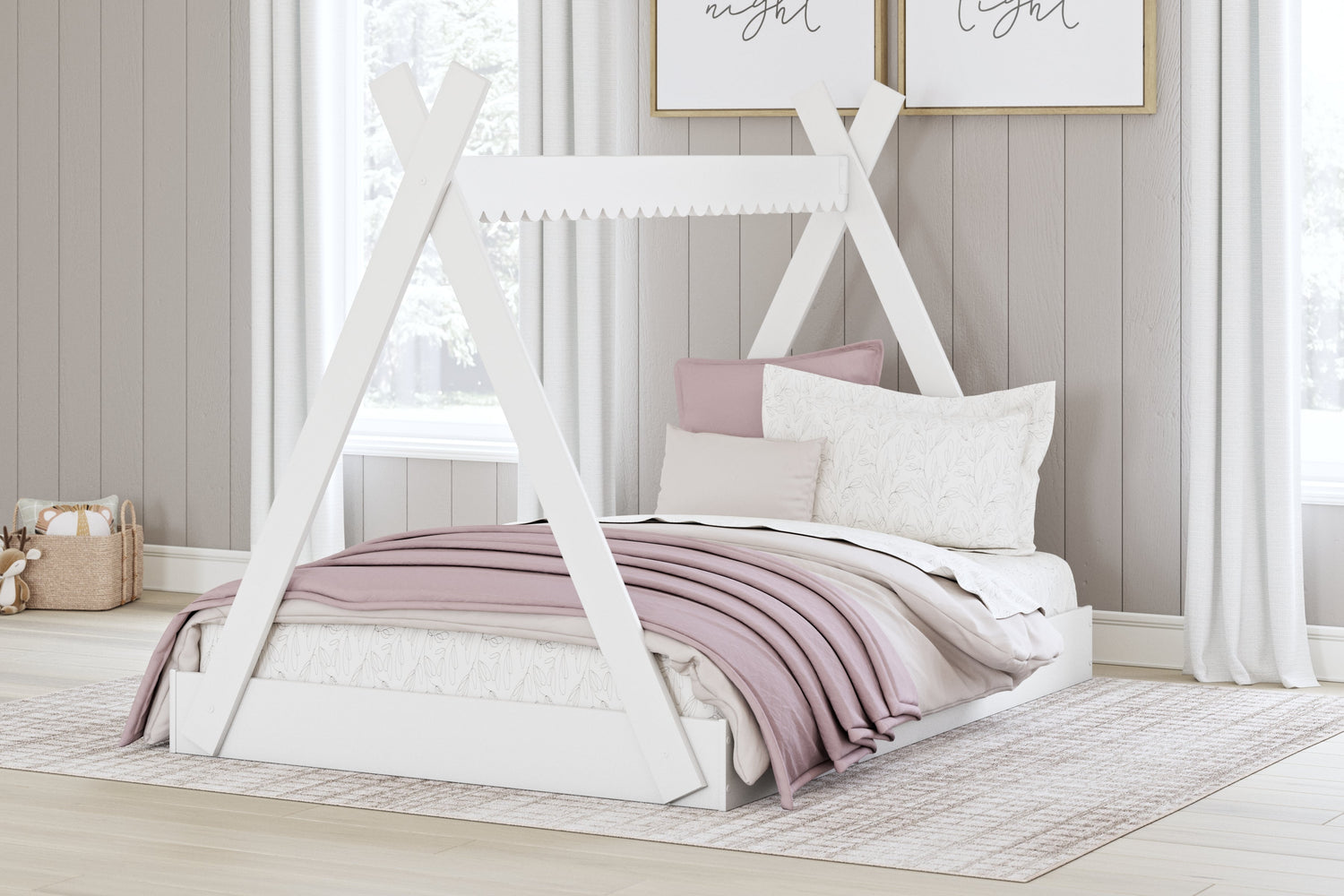Hallityn Full Tent Bed with Dresser and Nightstand in White - PKG018825