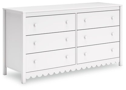 Hallityn Full Tent Bed with Dresser and Nightstand in White - PKG018825