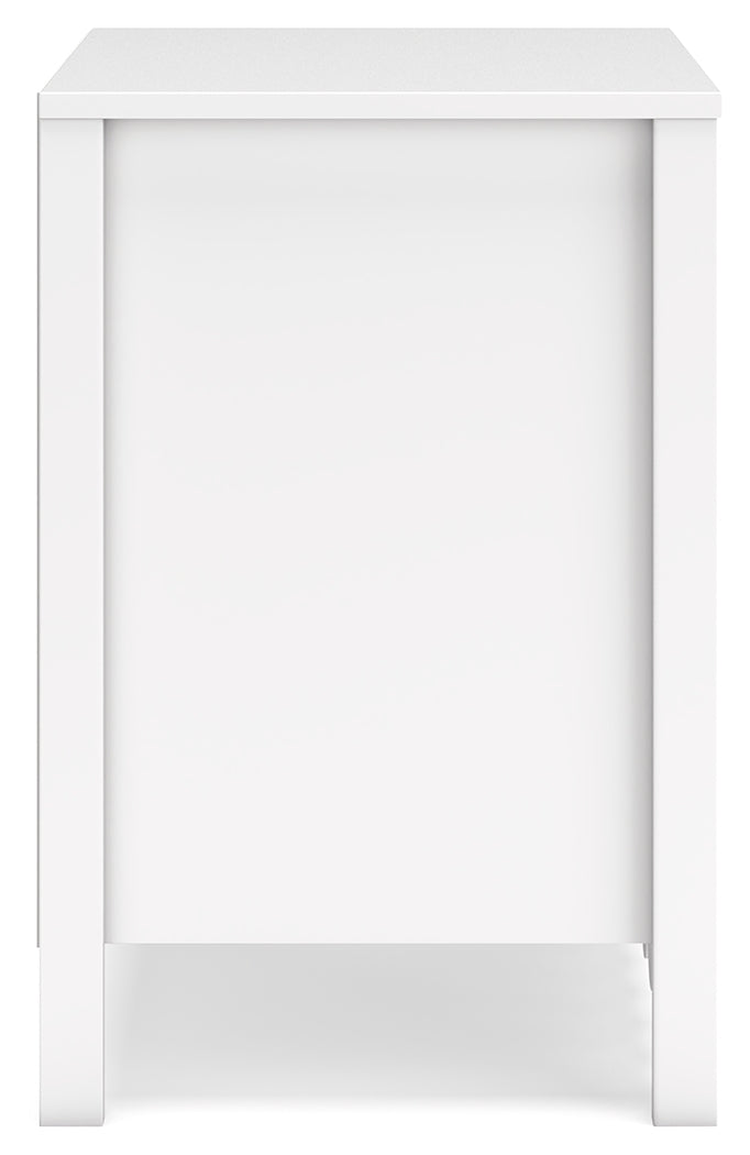 Hallityn Twin Panel Headboard with Dresser, Chest and Nightstand in White - PKG018831