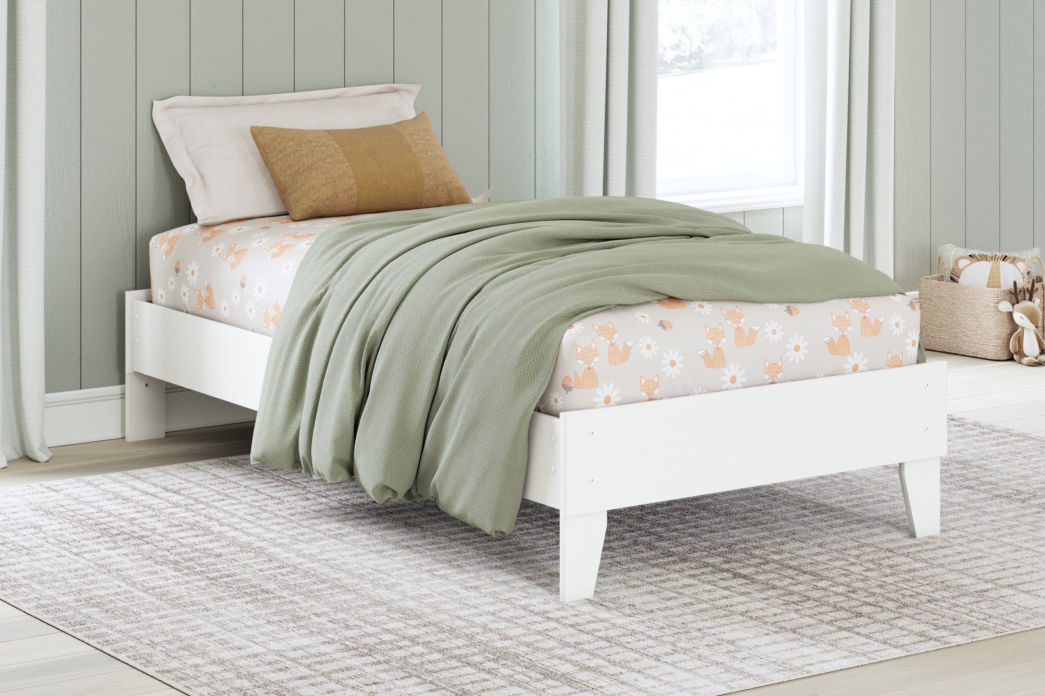Hallityn Twin Platform Bed with Dresser and Nightstand in White - PKG018813