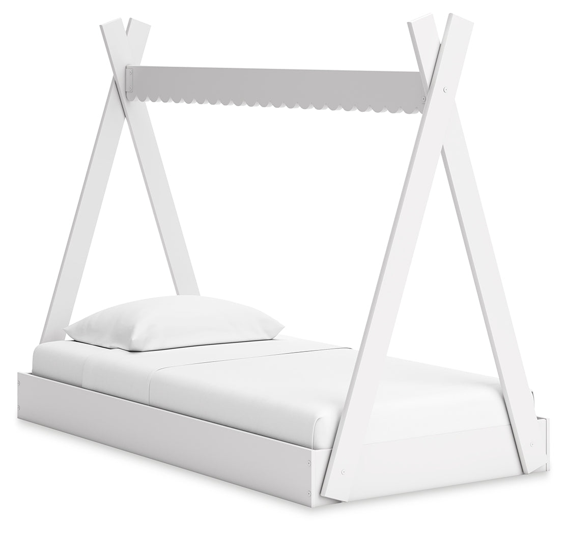 Hallityn Twin Tent Bed with Dresser and Nightstand in White - PKG018821