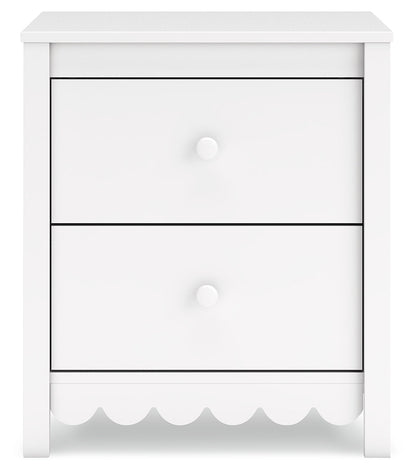 Hallityn Twin Tent Bed with Dresser, Chest and Nightstand in White - PKG018823