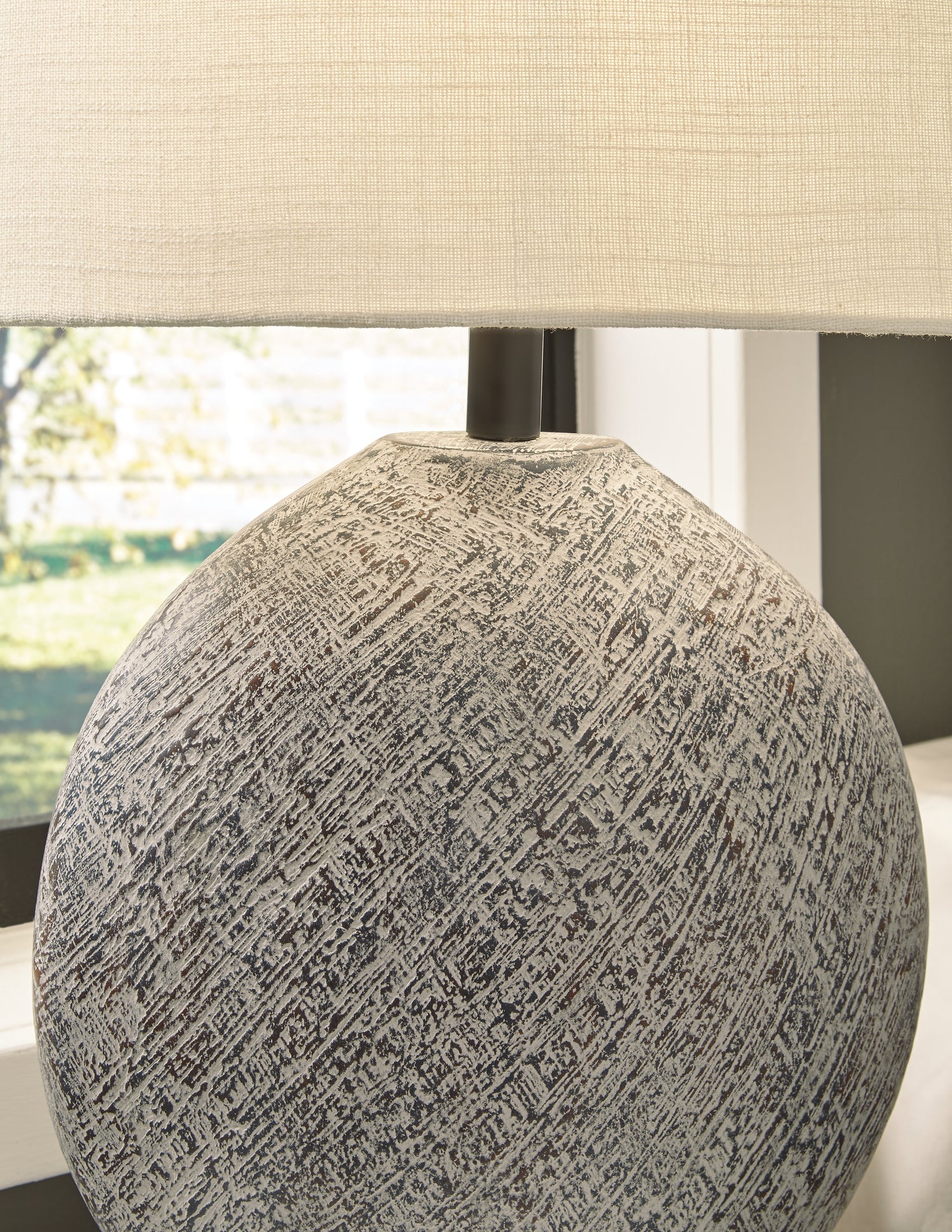 Harif Black Table Lamp (Set of 2) - L235624X2
