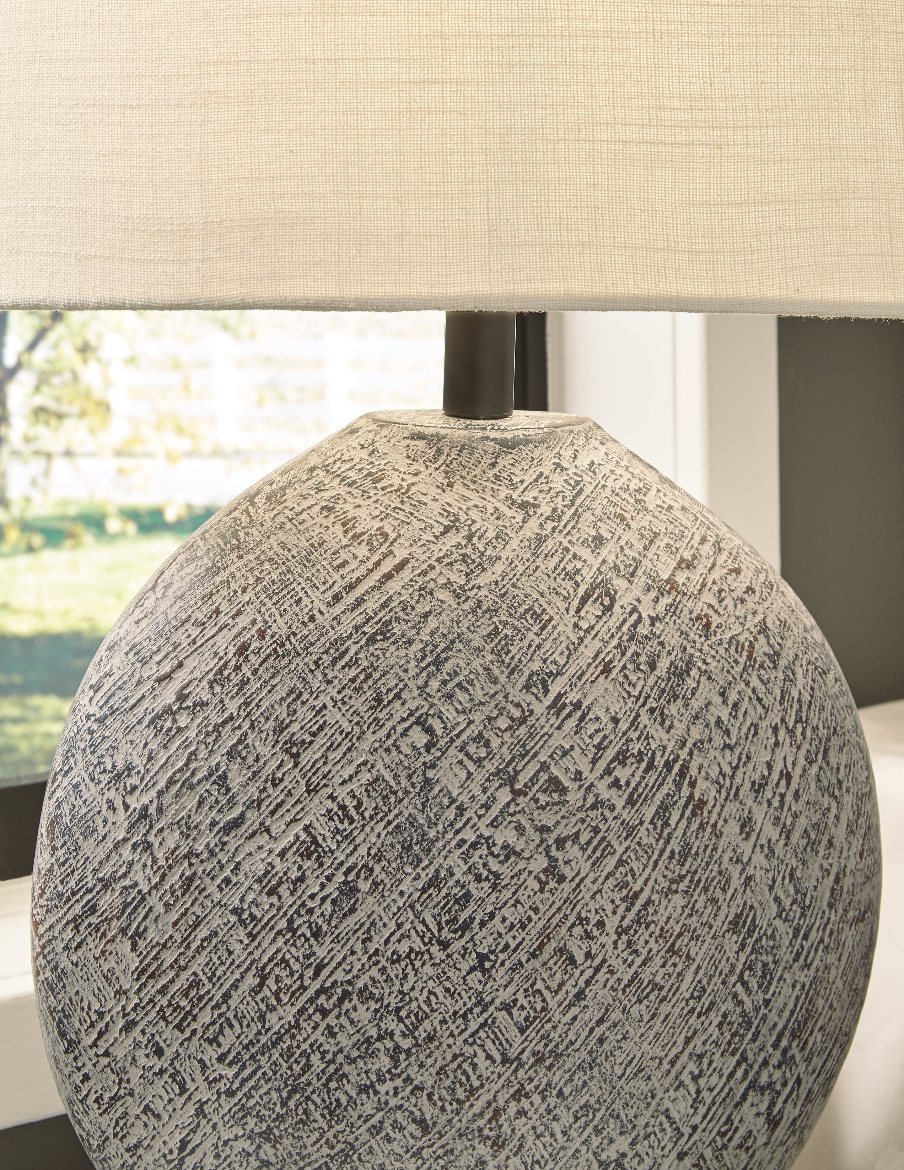 Harif Black Table Lamp (Set of 2) - L235624X2