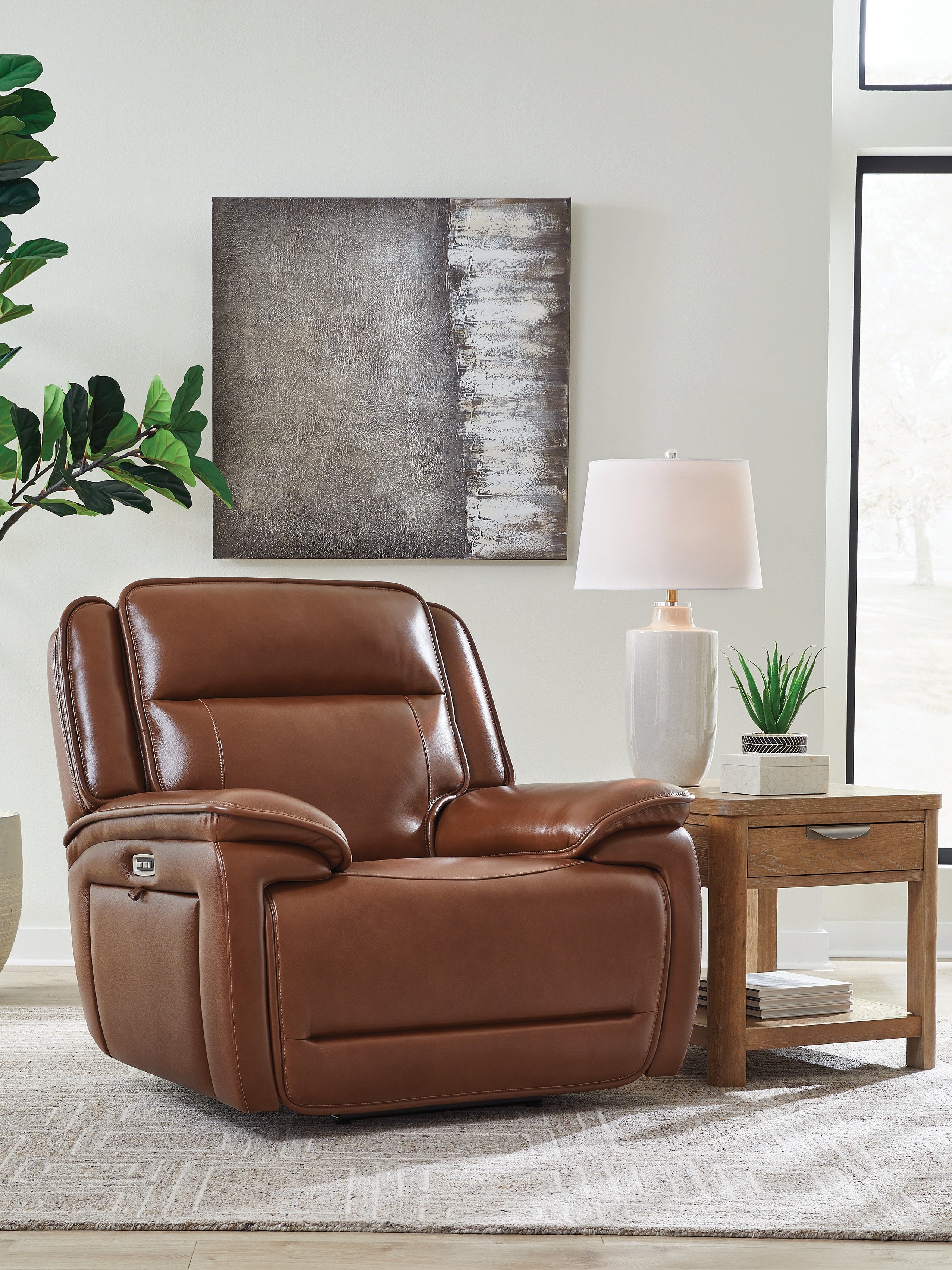 Healy Pier Chocolate Power Recliner - U1120413