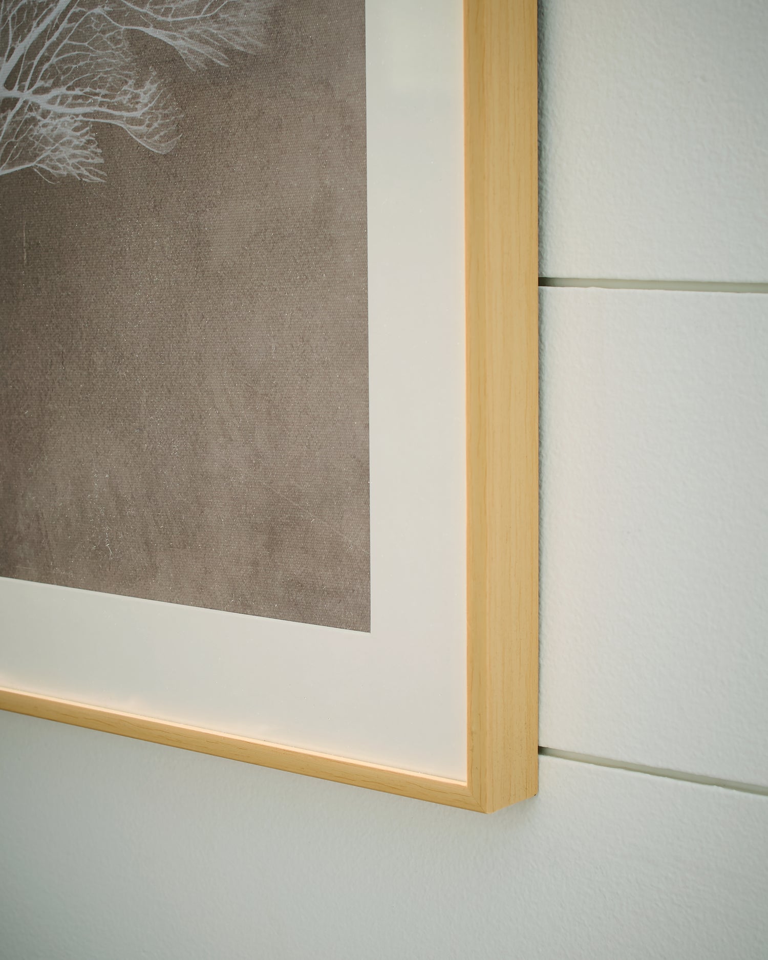 Hendridge Taupe/White Wall Art (Set of 3) - A8000486