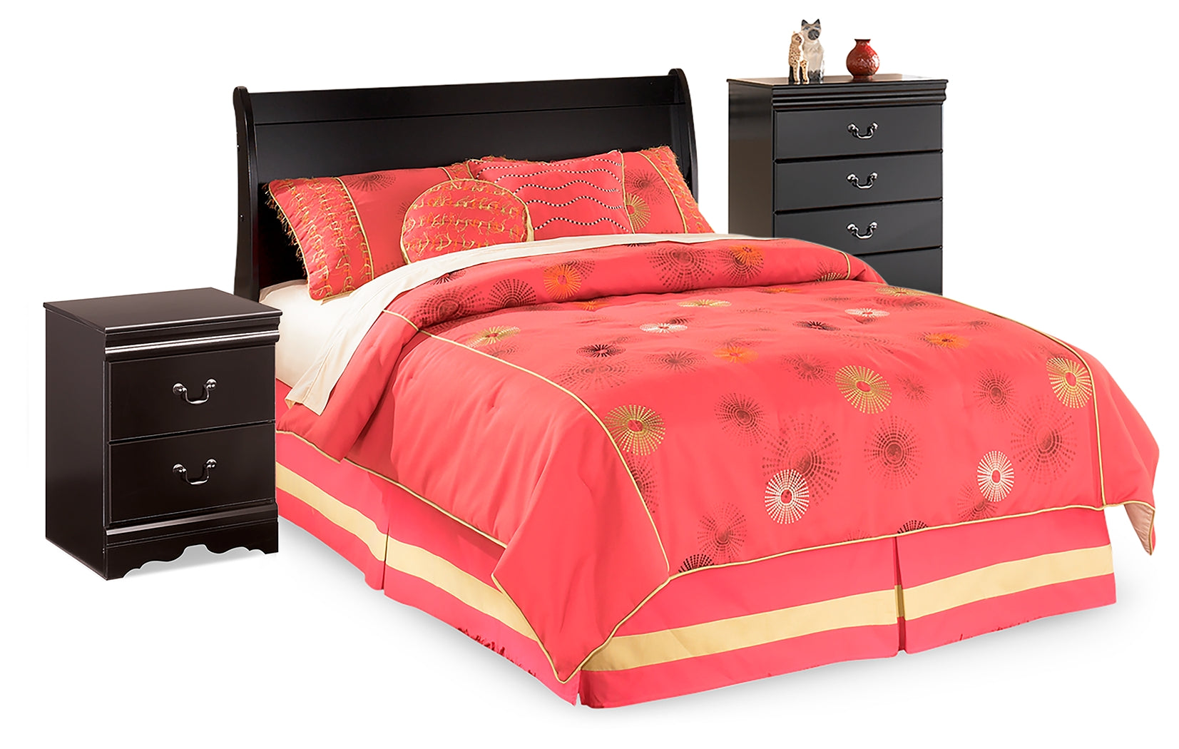 Huey Vineyard Black Full Sleigh Headboard, Chest and Nightstand - B128B34