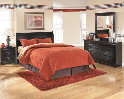 Huey Vineyard Black Queen Sleigh Headboard, Dresser, Mirror and Nightstand - B128B38