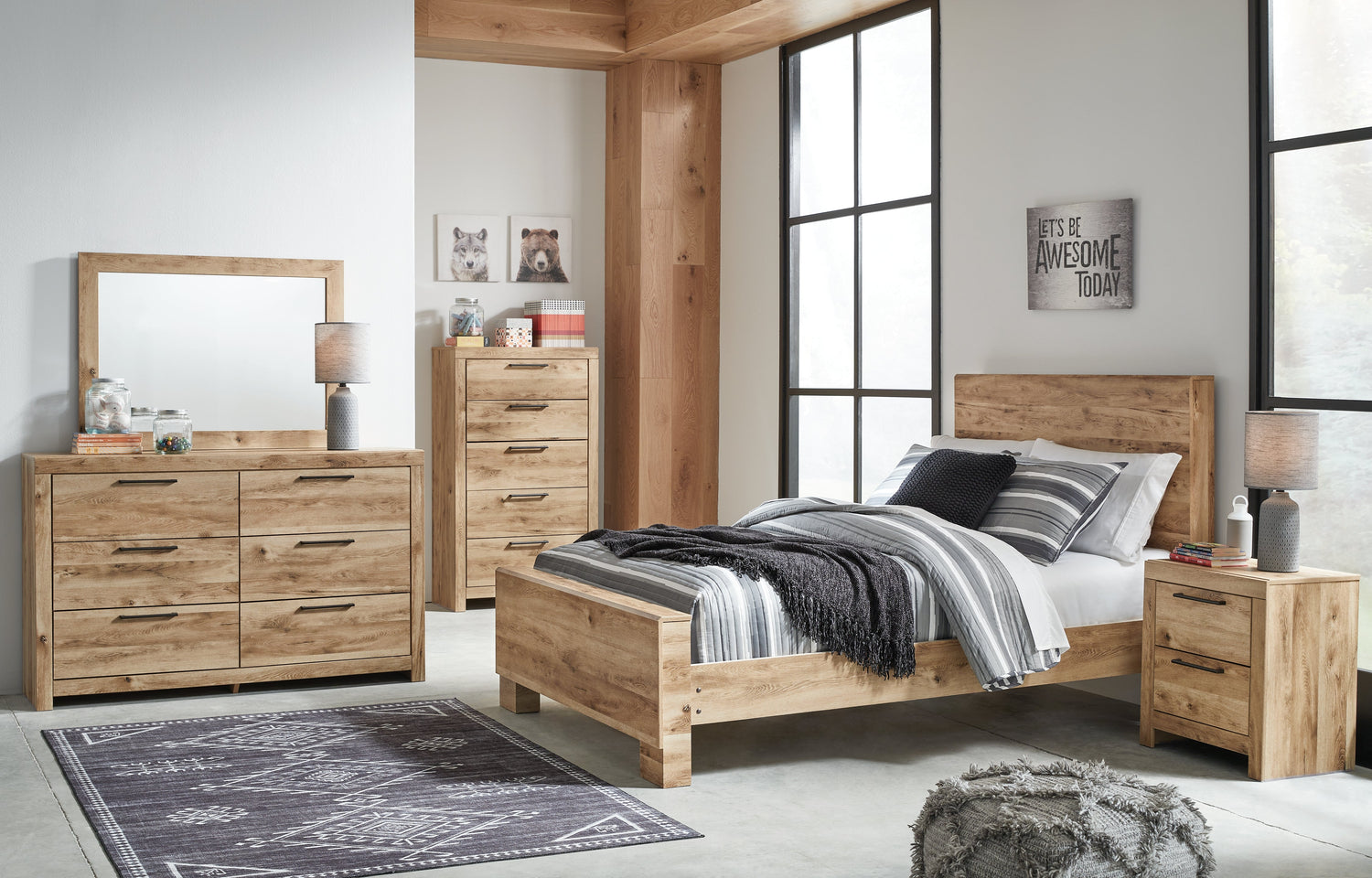 Hyanna Full Panel Bed with Mirrored Dresser, Chest and 2 Nightstands in Tan Brown - PKG015351