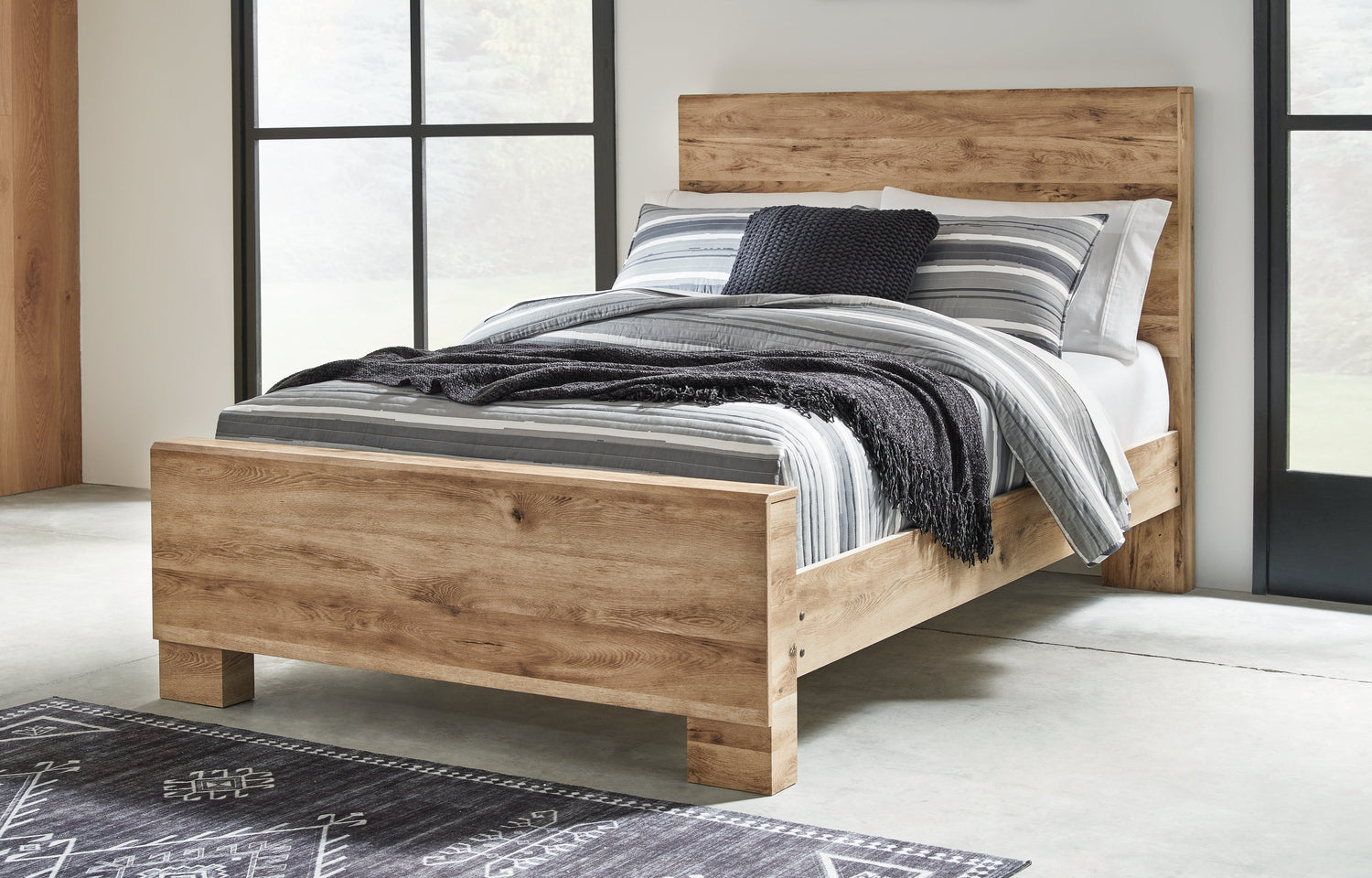 Hyanna Full Panel Bed with Mirrored Dresser in Tan Brown - PKG015349