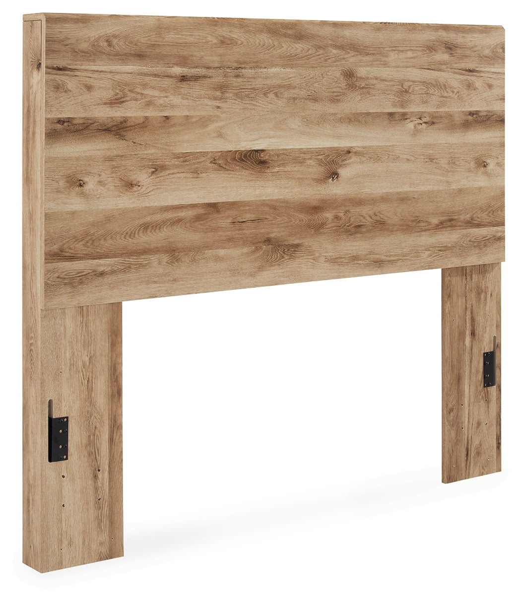 Hyanna Full Panel Headboard with Mirrored Dresser, Chest and 2 Nightstands in Tan Brown - PKG015279