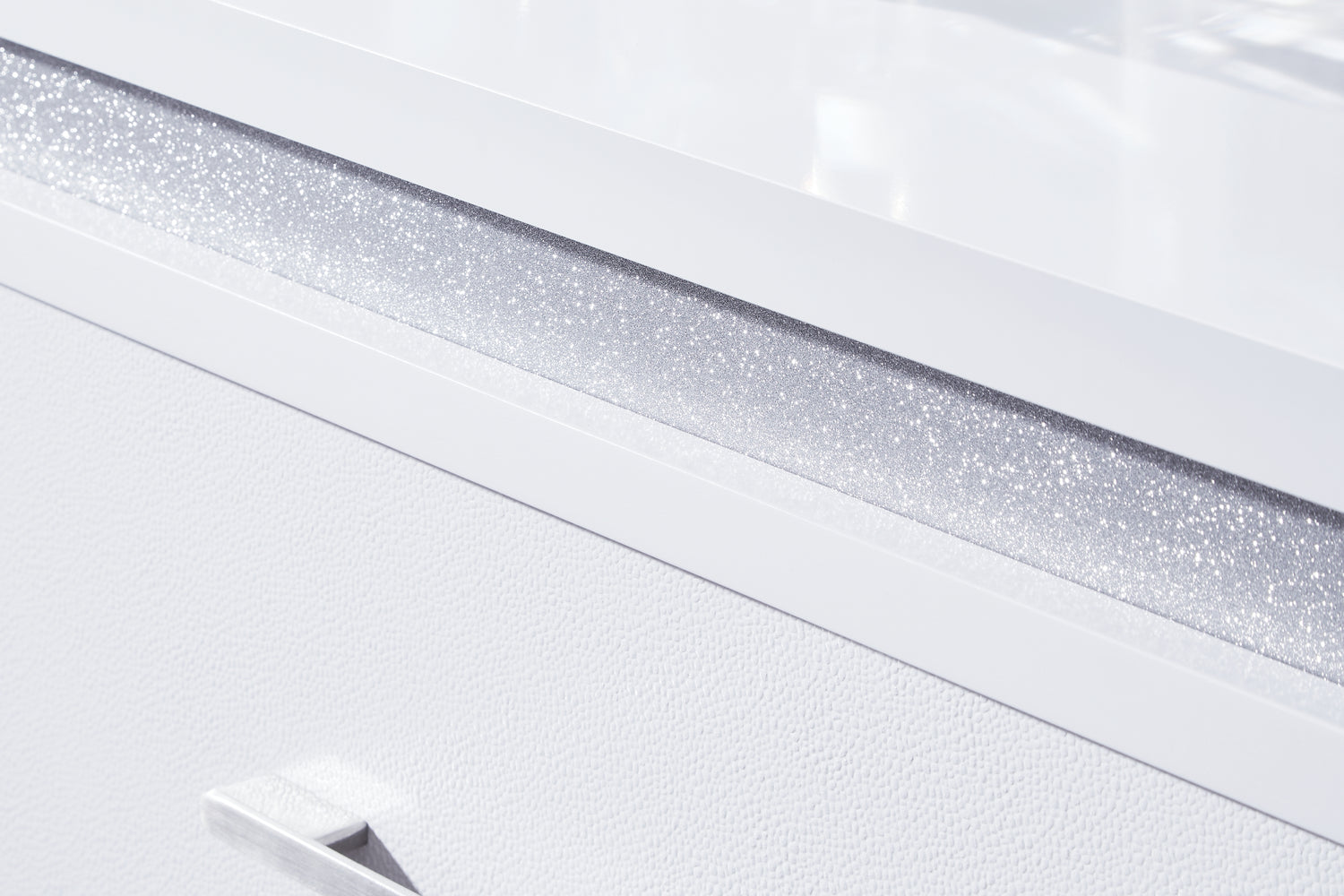 Jarlee White Dresser and Mirror - PCB392B1