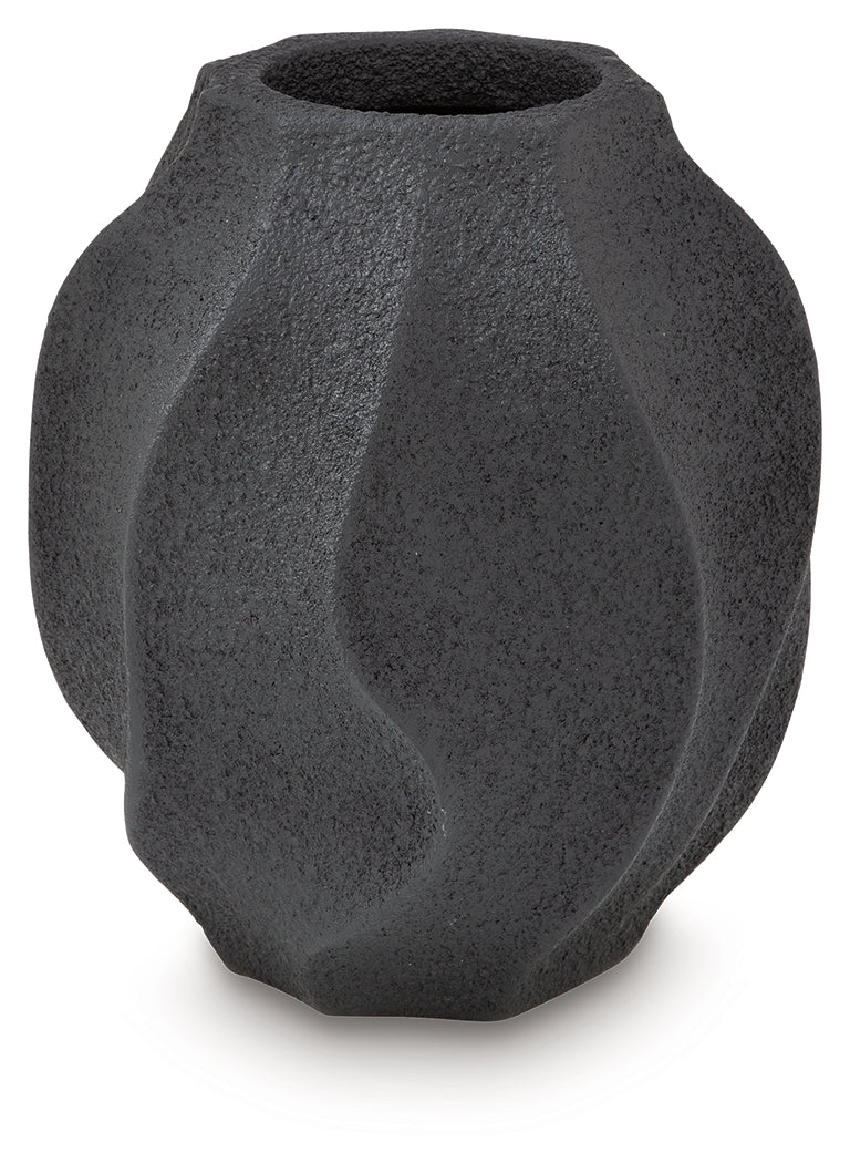 Judworth Black Vase - A2000874