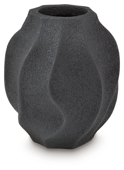 Judworth Black Vase - A2000874