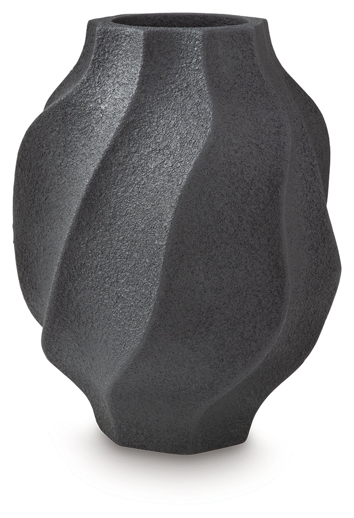 Judworth Black Vase - A2000875