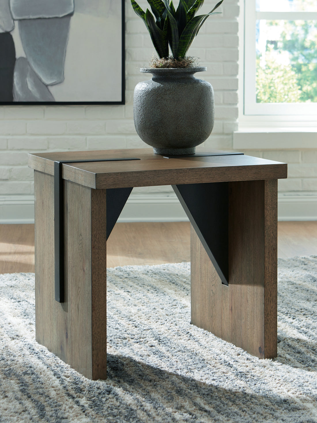 Kandinew Light Brown End Table - T554-2