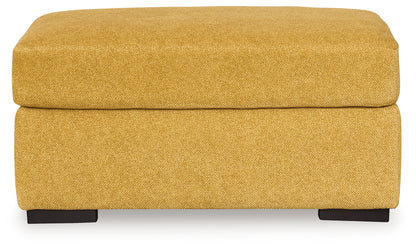 Keerwick  Sofa, Loveseat, Ottoman and 2 Chairs - 67506U5