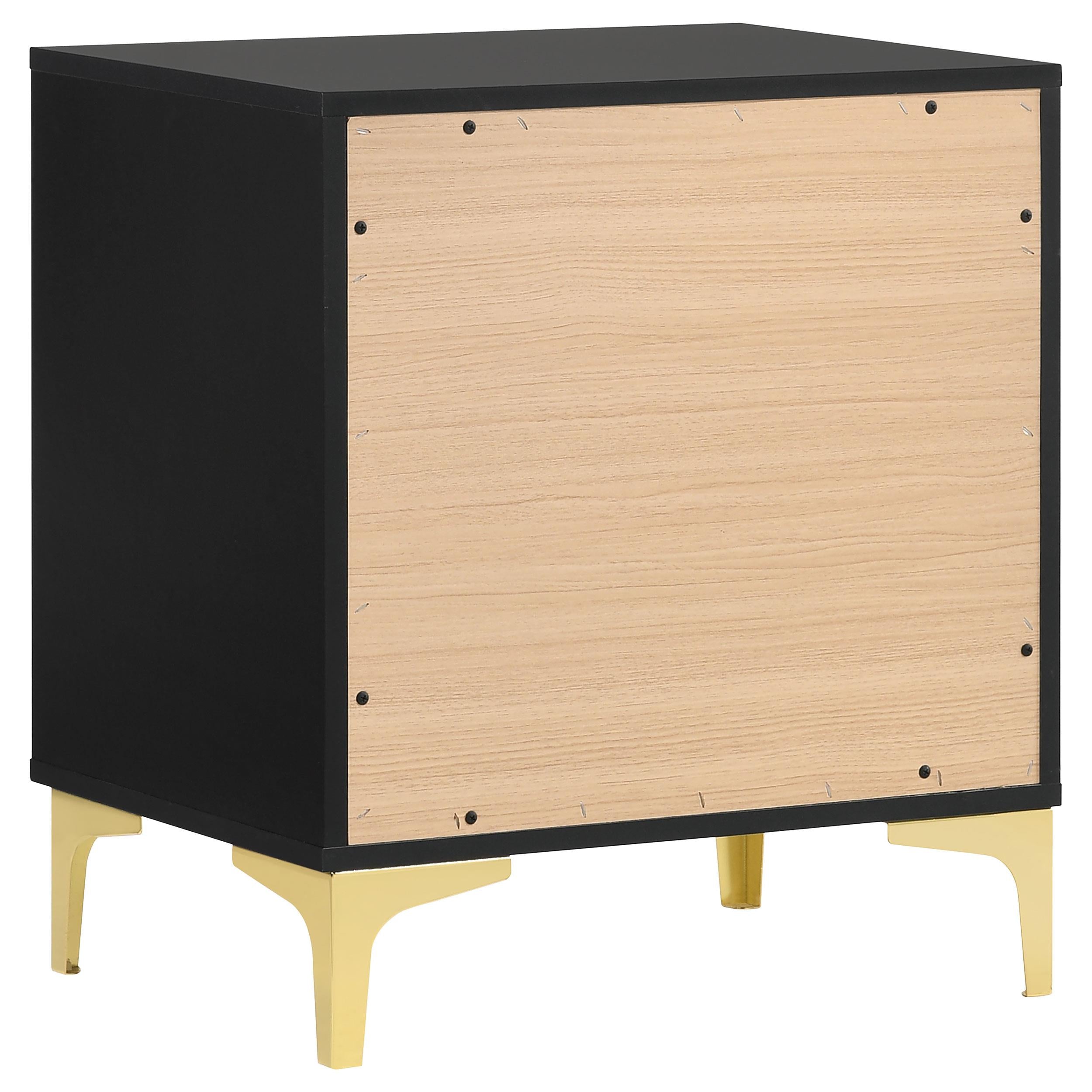 Kendall 5-piece Eastern King Bedroom Set Black - 224451KE-S5