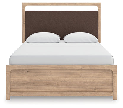 Kinlanni Tan Queen Upholstered Panel Bed - PCB1360B4