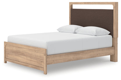 Kinlanni Tan Queen Upholstered Platform Bed - PCB1360B10