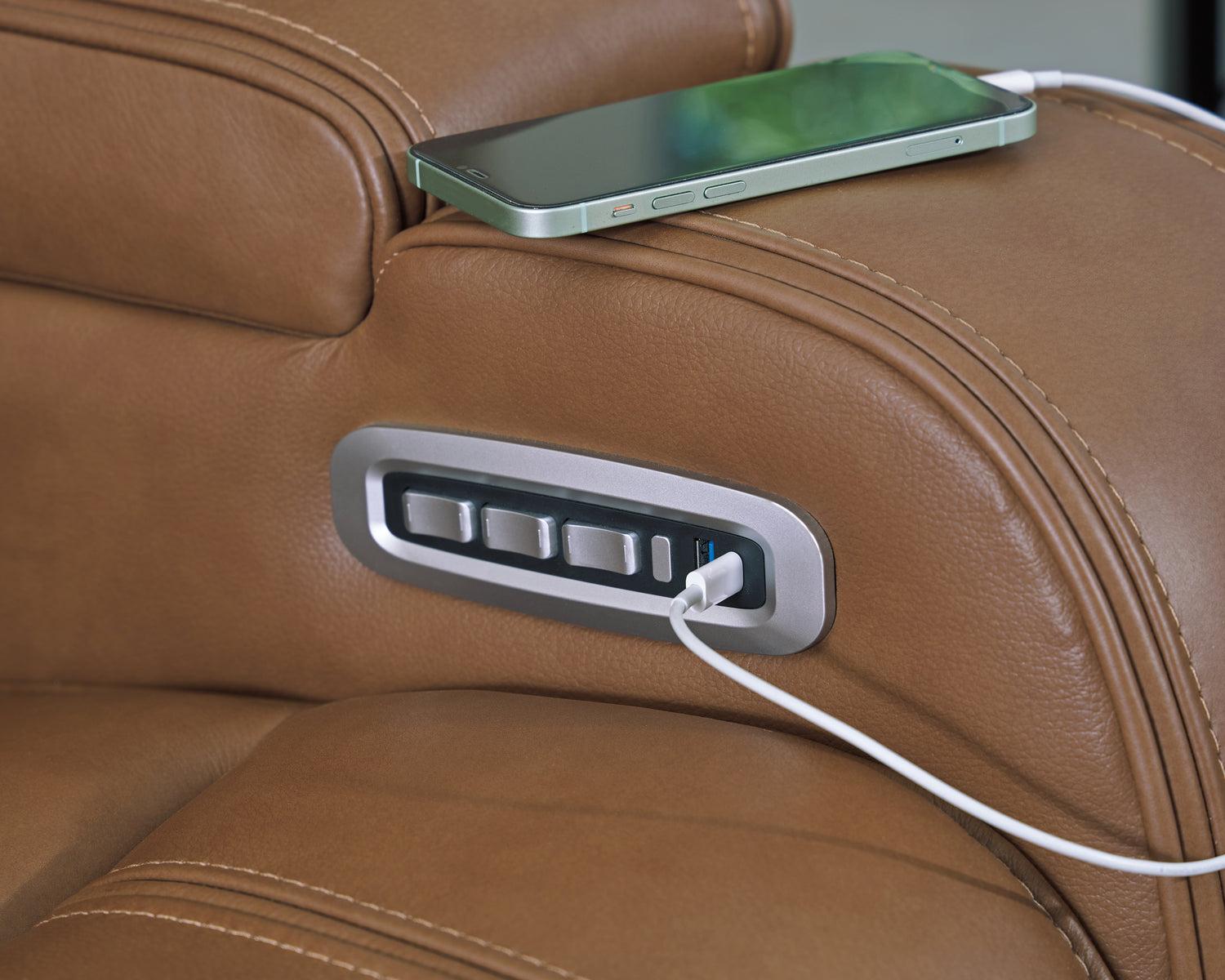 Knightington Caramel Power Reclining Loveseat with Audio Seating - PCU1160018A