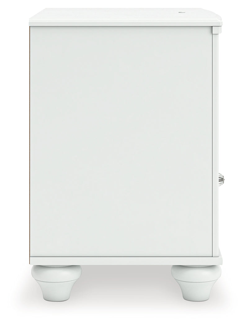 Kozlani White Nightstand - PCB1819-91