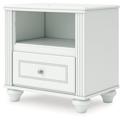Kozlani White Nightstand - PCB1819-91