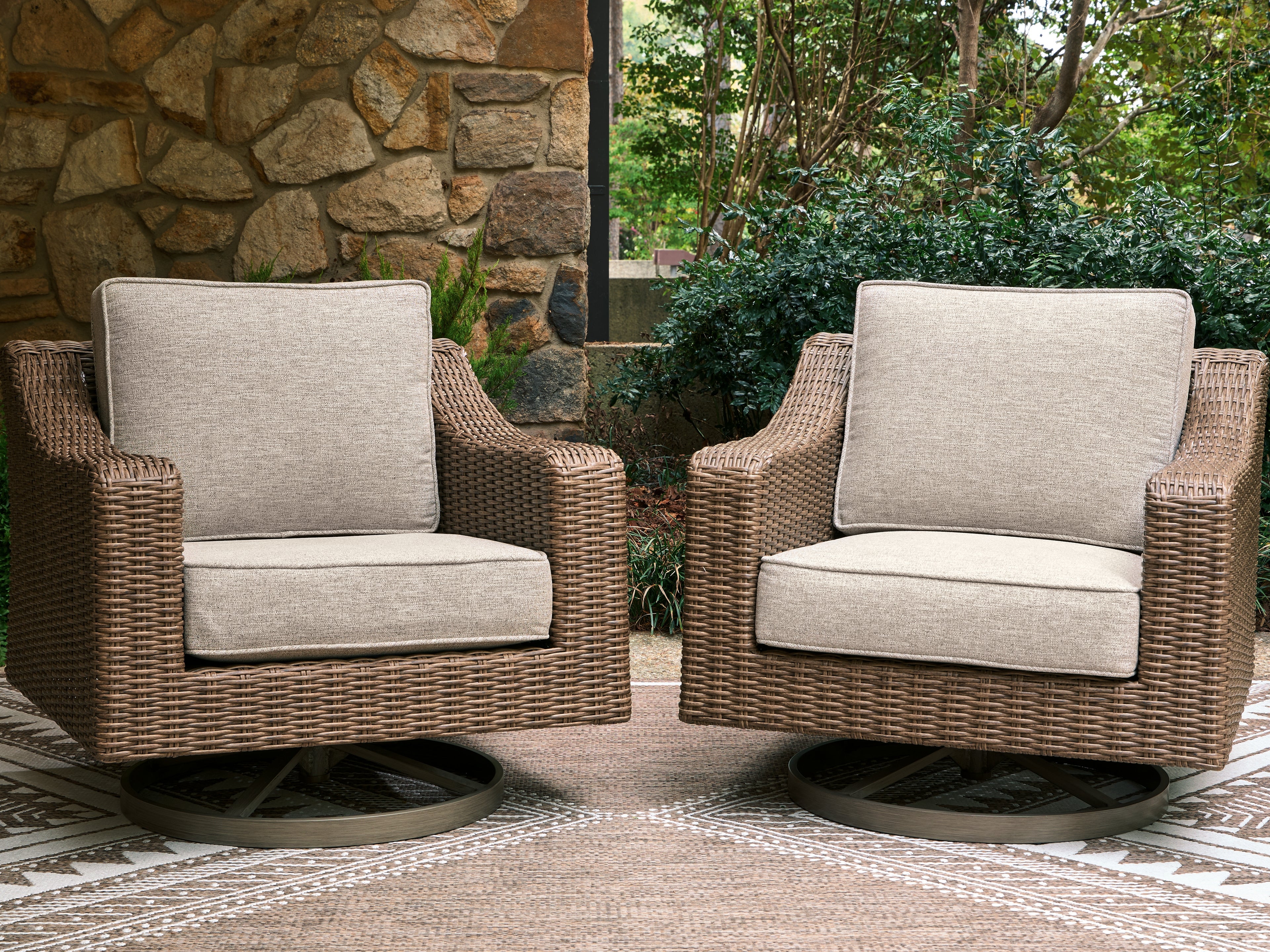 Laguna Heights Beige Swivel Lounge with Cushion - PCP790-821