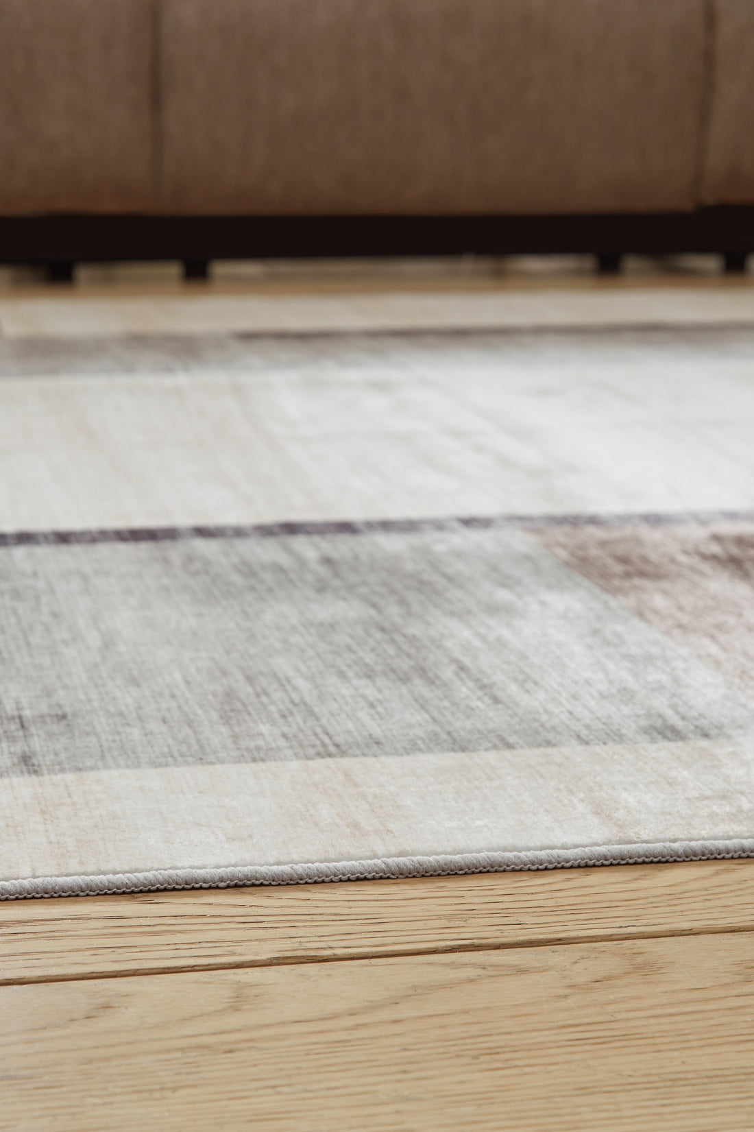 Larkport Cream/Brown/Gray Washable Medium Rug - R407412