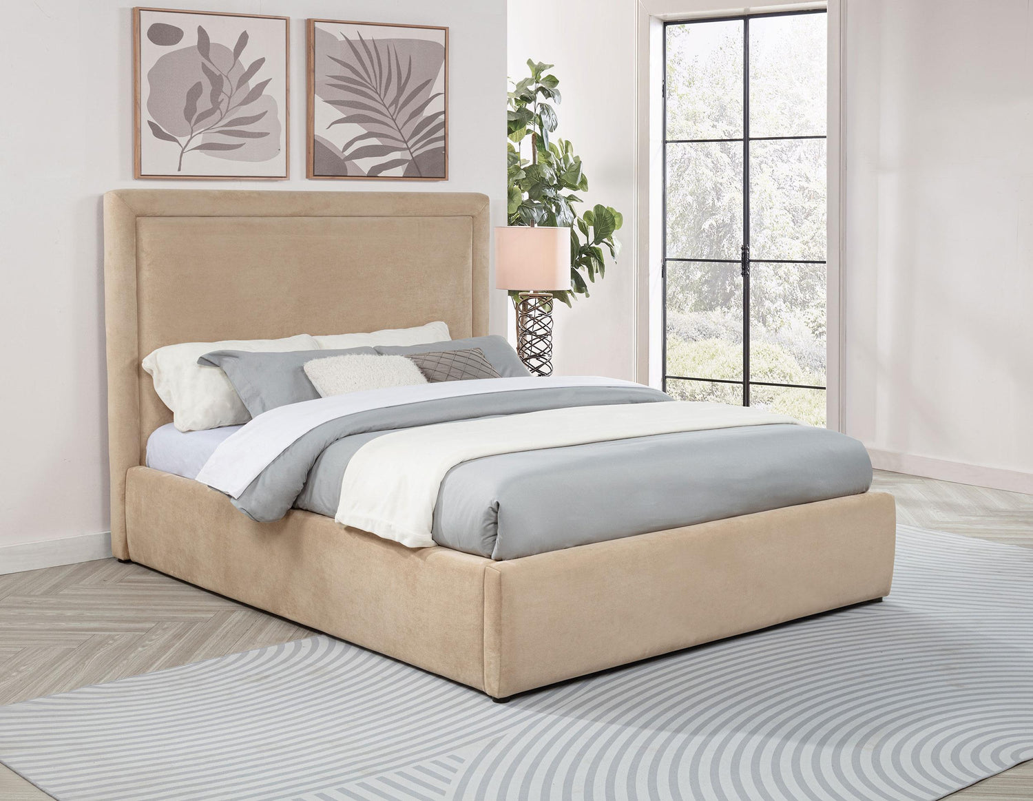 Lawson 55-inch Upholstered Eastern King Platform Bed Saddle - 315835LKE