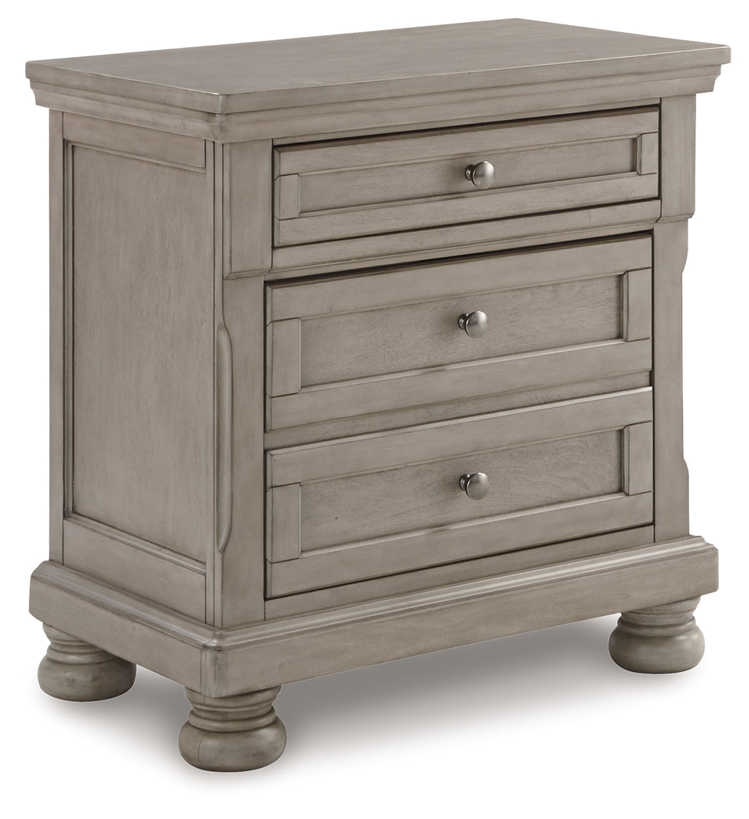 Lettner King Panel Bed with Mirrored Dresser, Chest and 2 Nightstands in Light Gray from Ashley - Luna Furniture