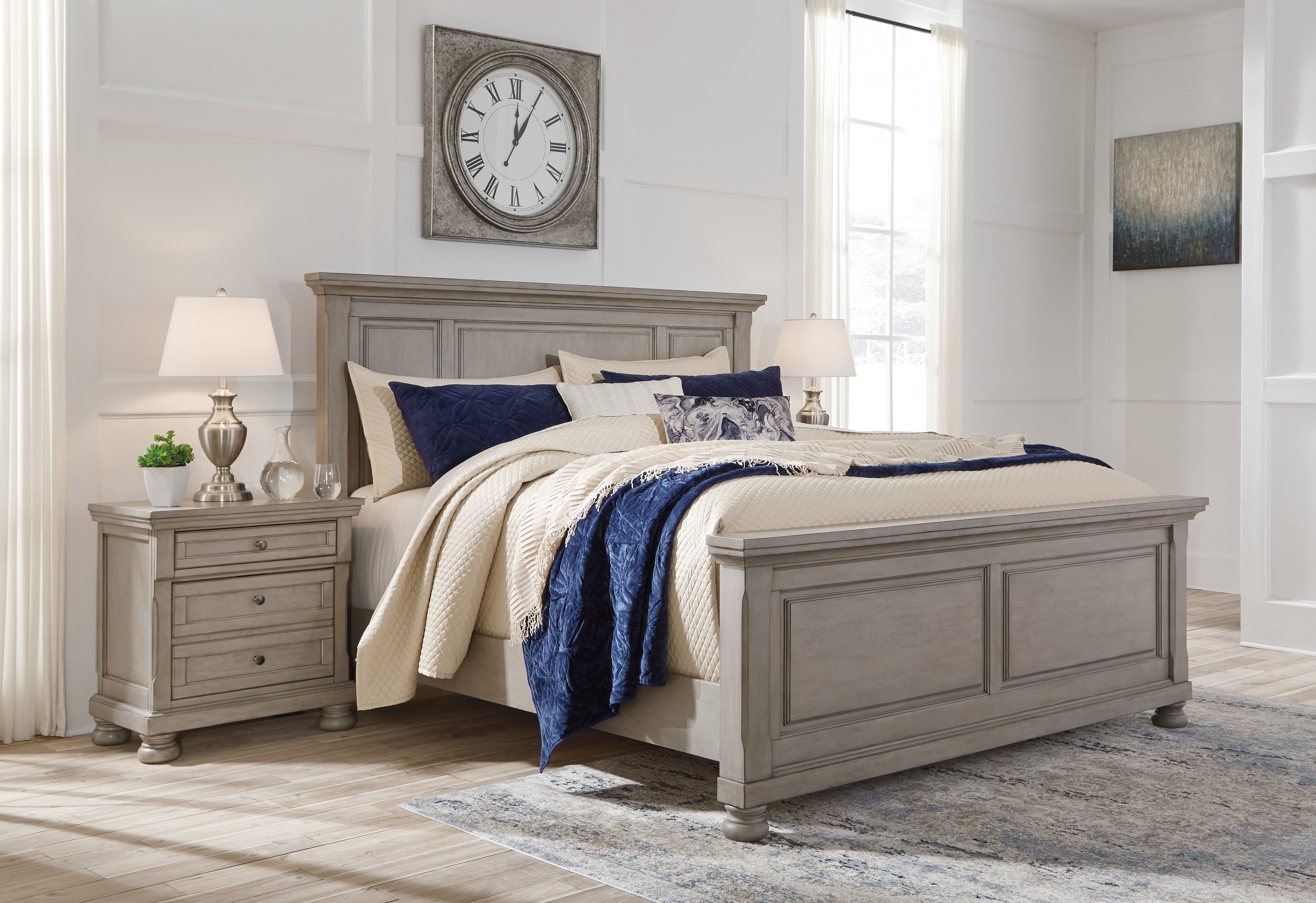 Lettner Light Gray King Panel Bed, Dresser, Mirror and 2 Nightstands - B733B48