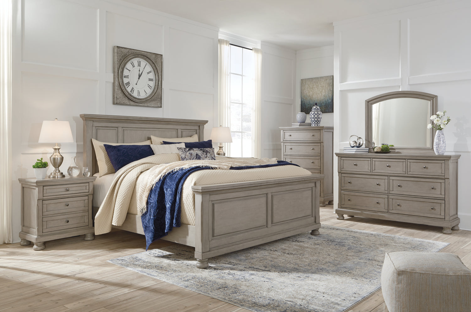 Lettner Light Gray Queen Panel Bed, Dresser, Mirror and 2 Nightstands - B733B43