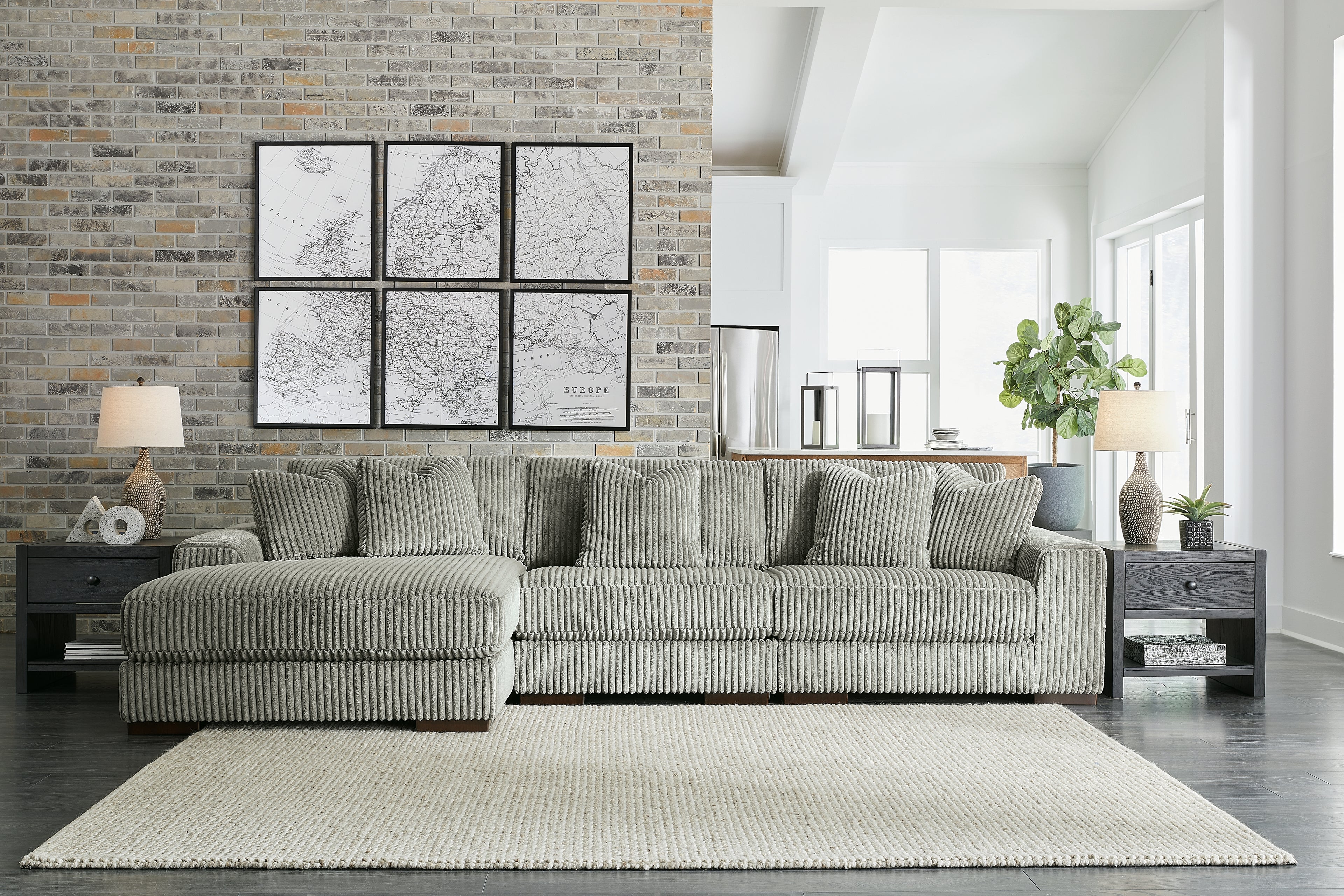 Lindyn  3-Piece Sectional and Oversized Swivel Accent Chair - 21105U6