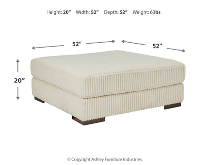 Lindyn 3-Piece Sectional with Ottoman in Ivory - PKG016104