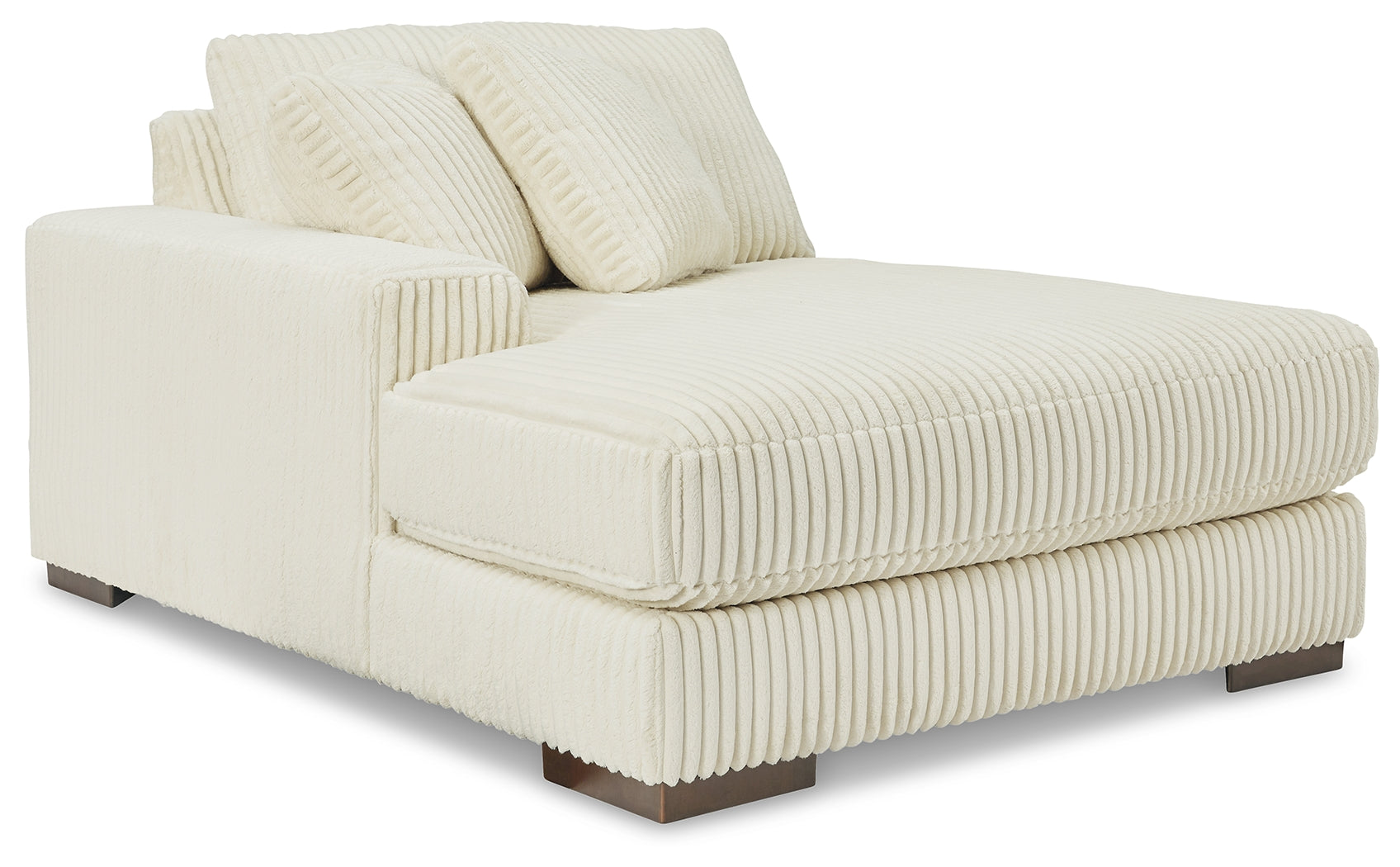 Lindyn Ivory Super Chaise - 21104S16