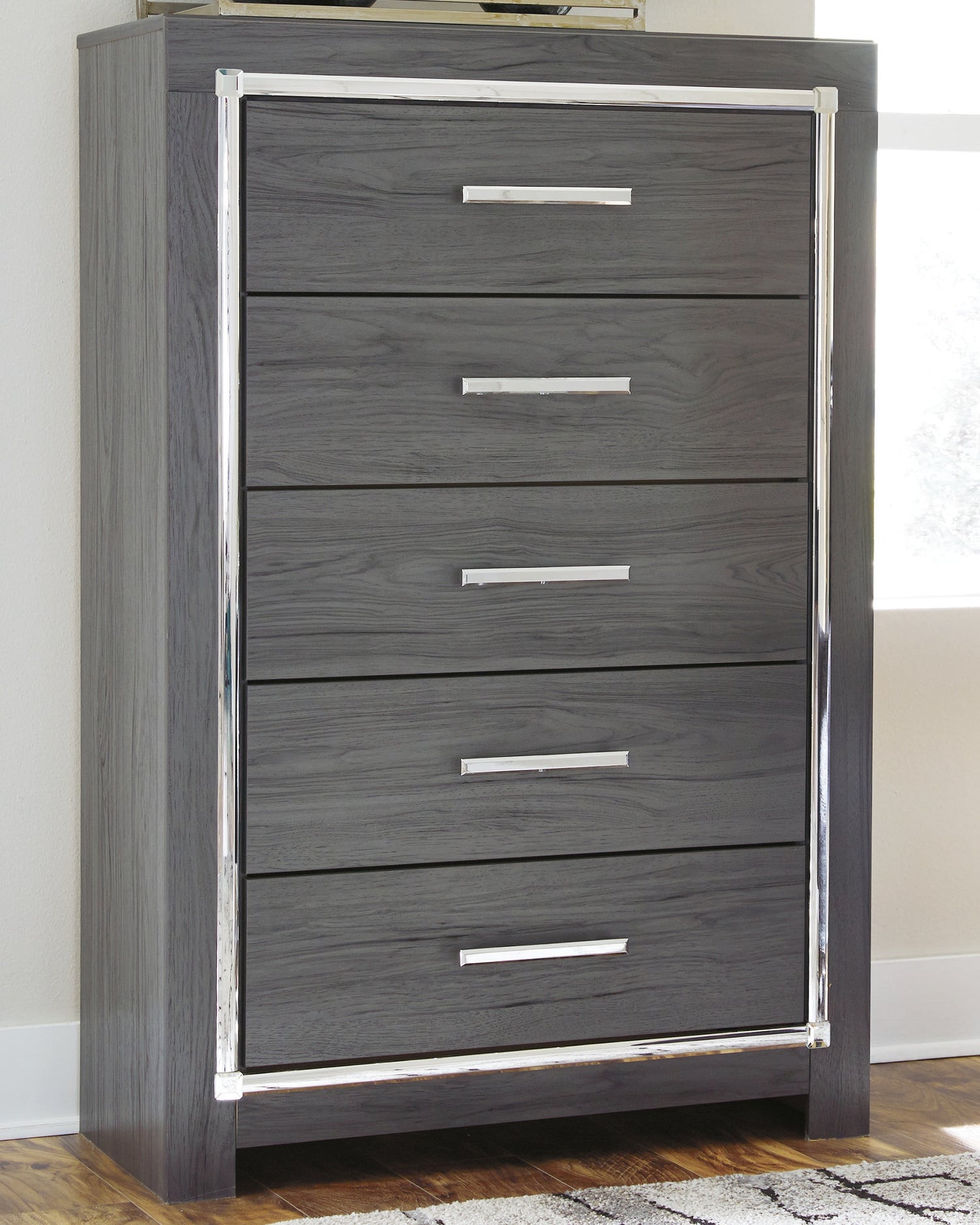 Lodanna Gray King Upholstered Panel Bed, Dresser, Chest and 2 Nightstands - B214B43