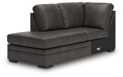 Lofton-Pike Shadow 2-Piece Sectional with Chaise - PC61610S2