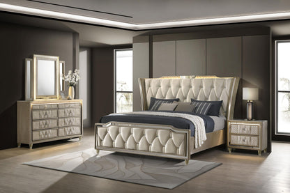 Lorient 4-piece Eastern King Bedroom Set Ivory and Camel - 222661KE-S4