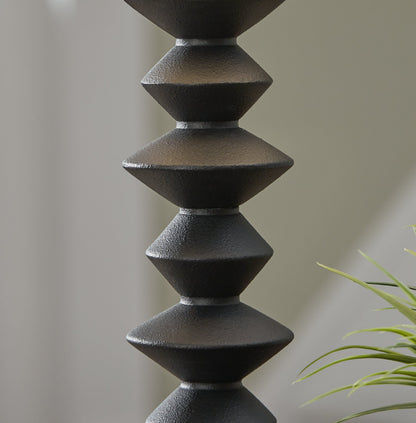 Luanndon Black Buffet Lamp - L235783