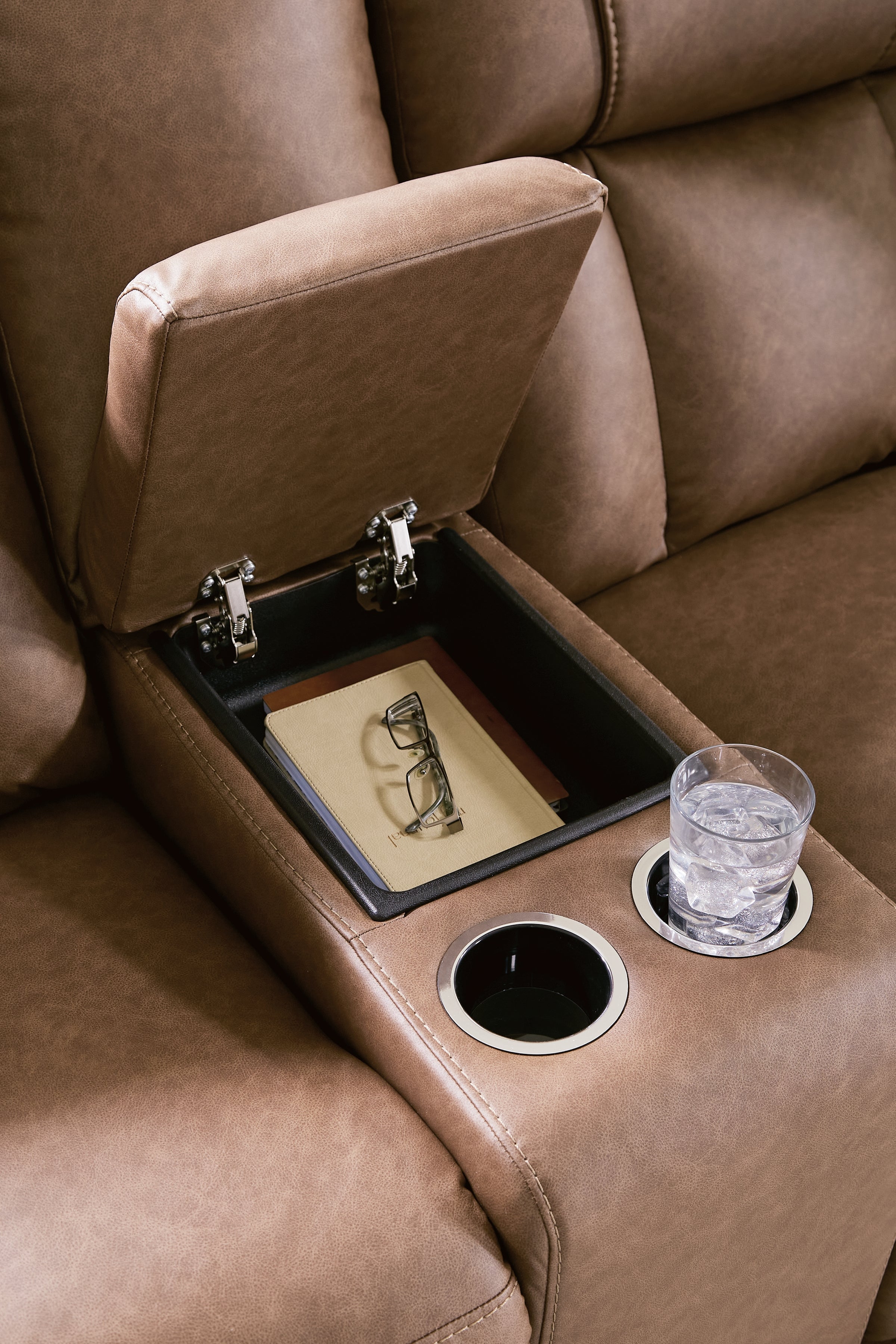 Mackmenville Caramel Reclining Loveseat with Console - 7471494