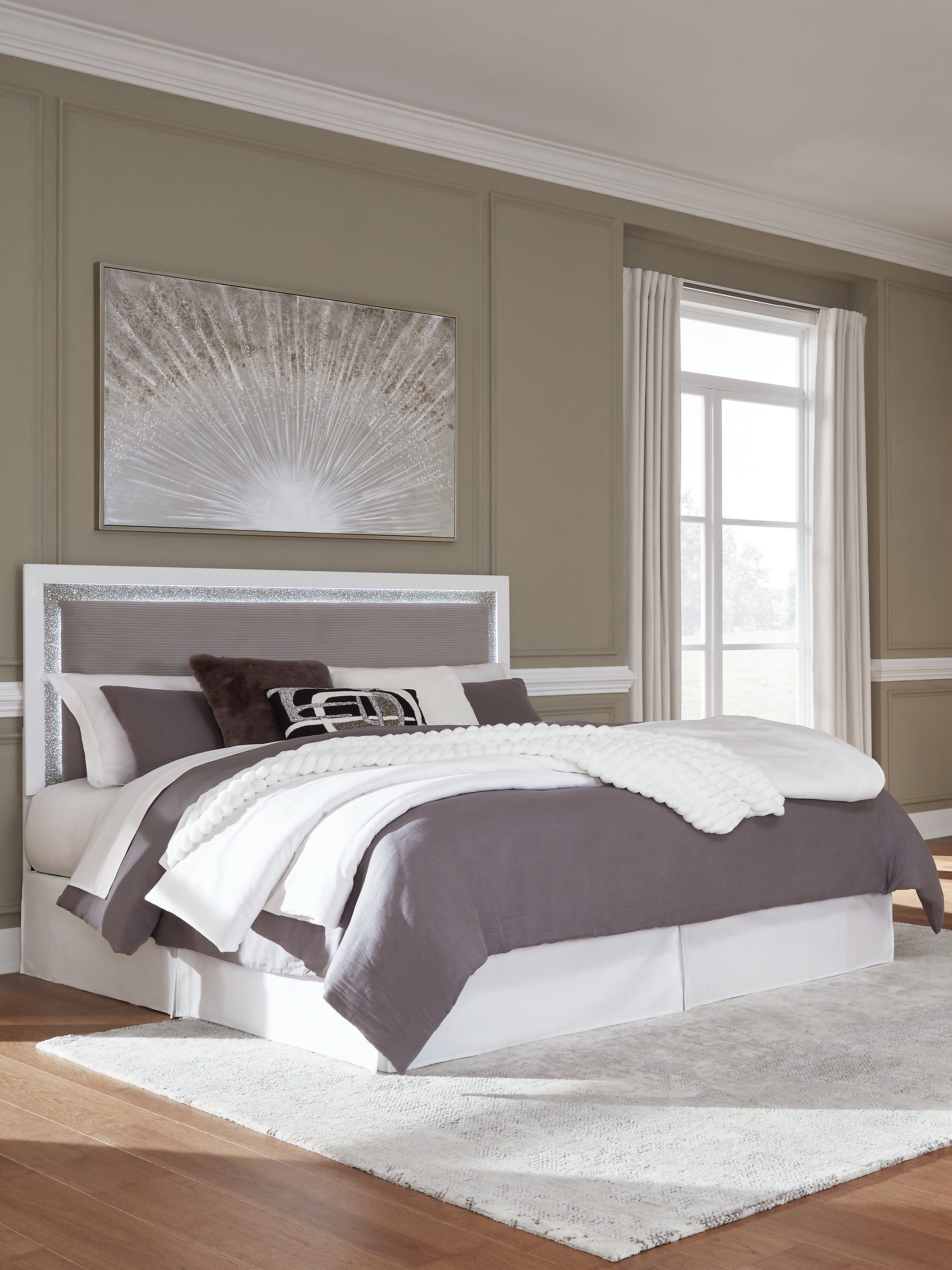 Maeling White/Gray King Upholstered Panel Headboard - PCB1119-58