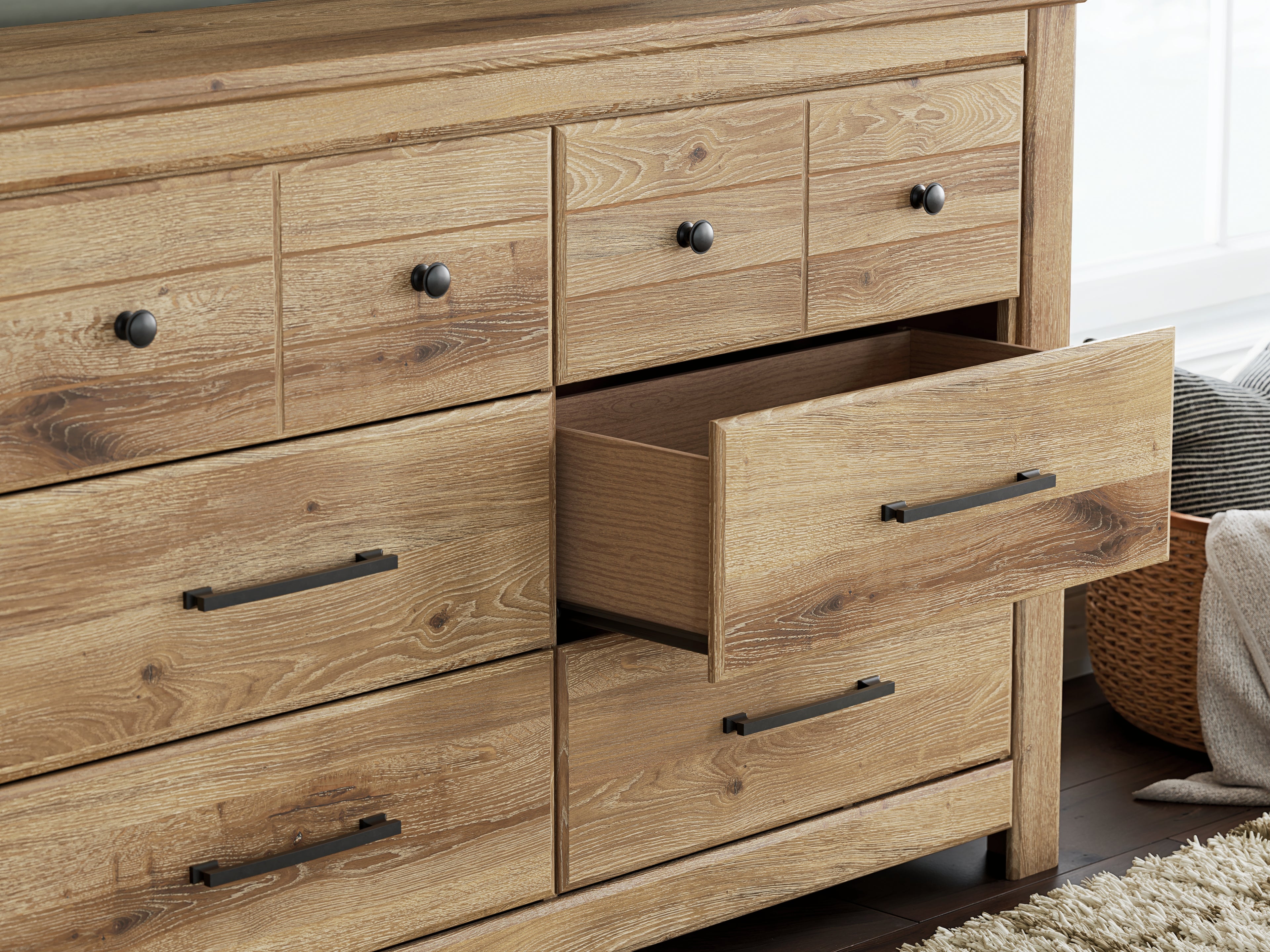 Makidern Tan Dresser - PCB1170-31