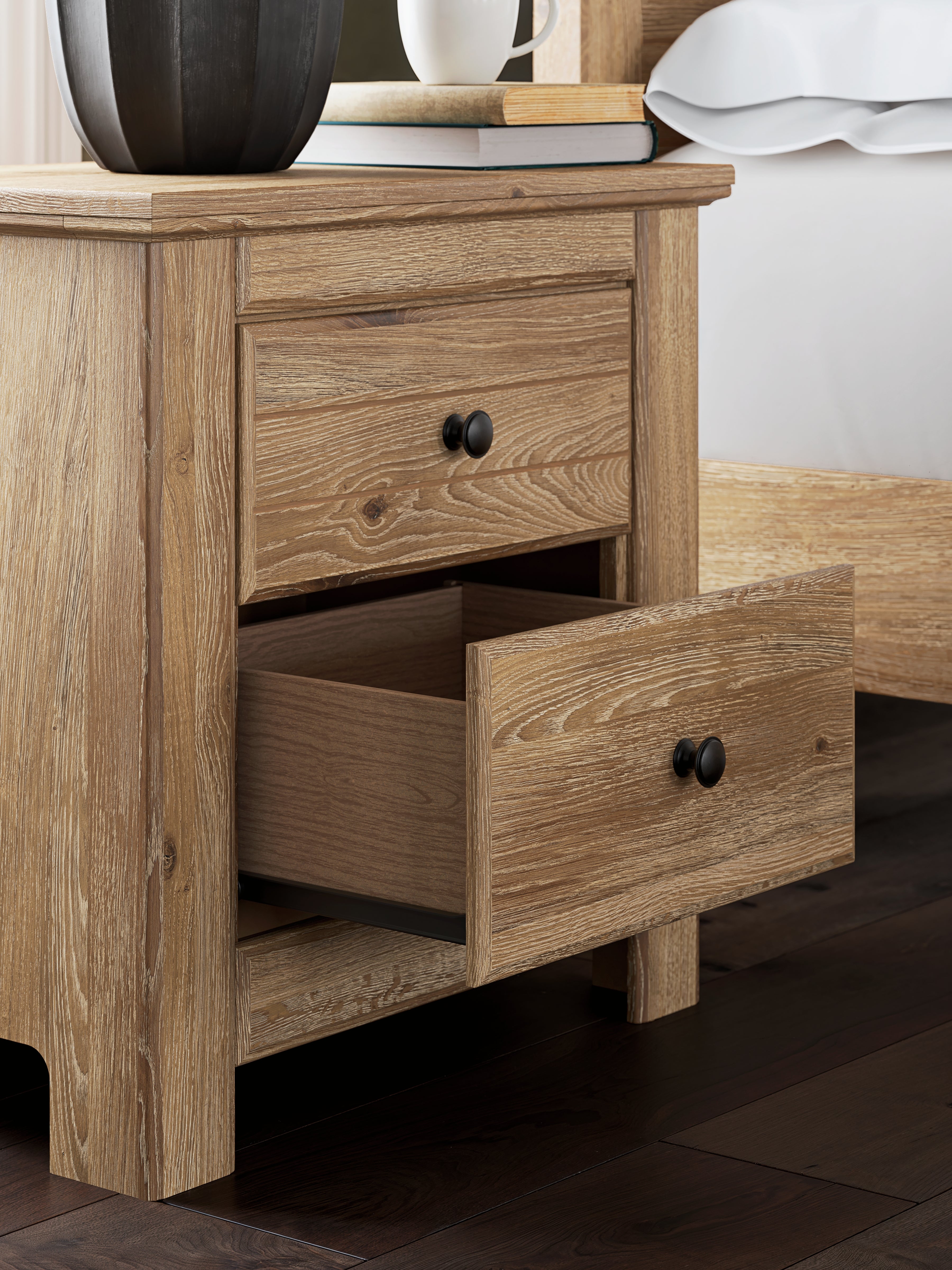 Makidern Tan Nightstand - PCB1170-92