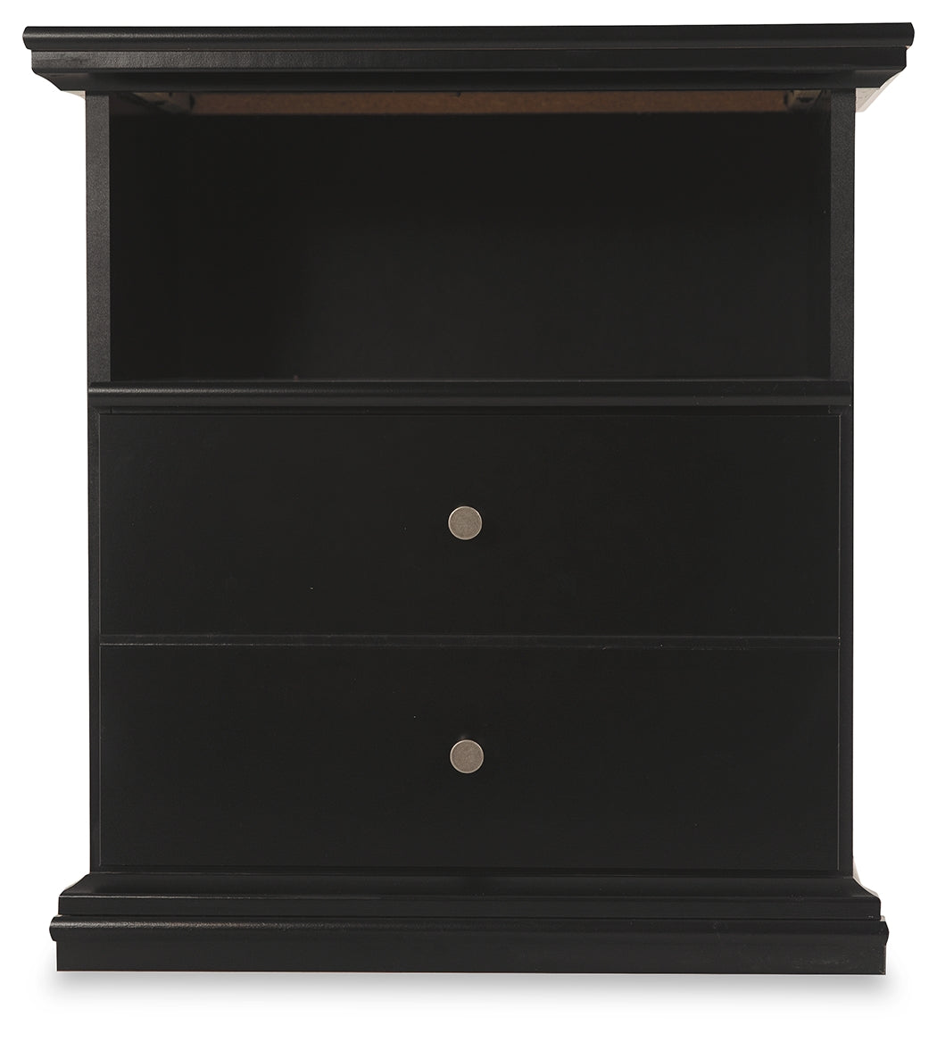 Maribel King Panel Bed, Dresser, Mirror and 2 Nightstands - B138B70
