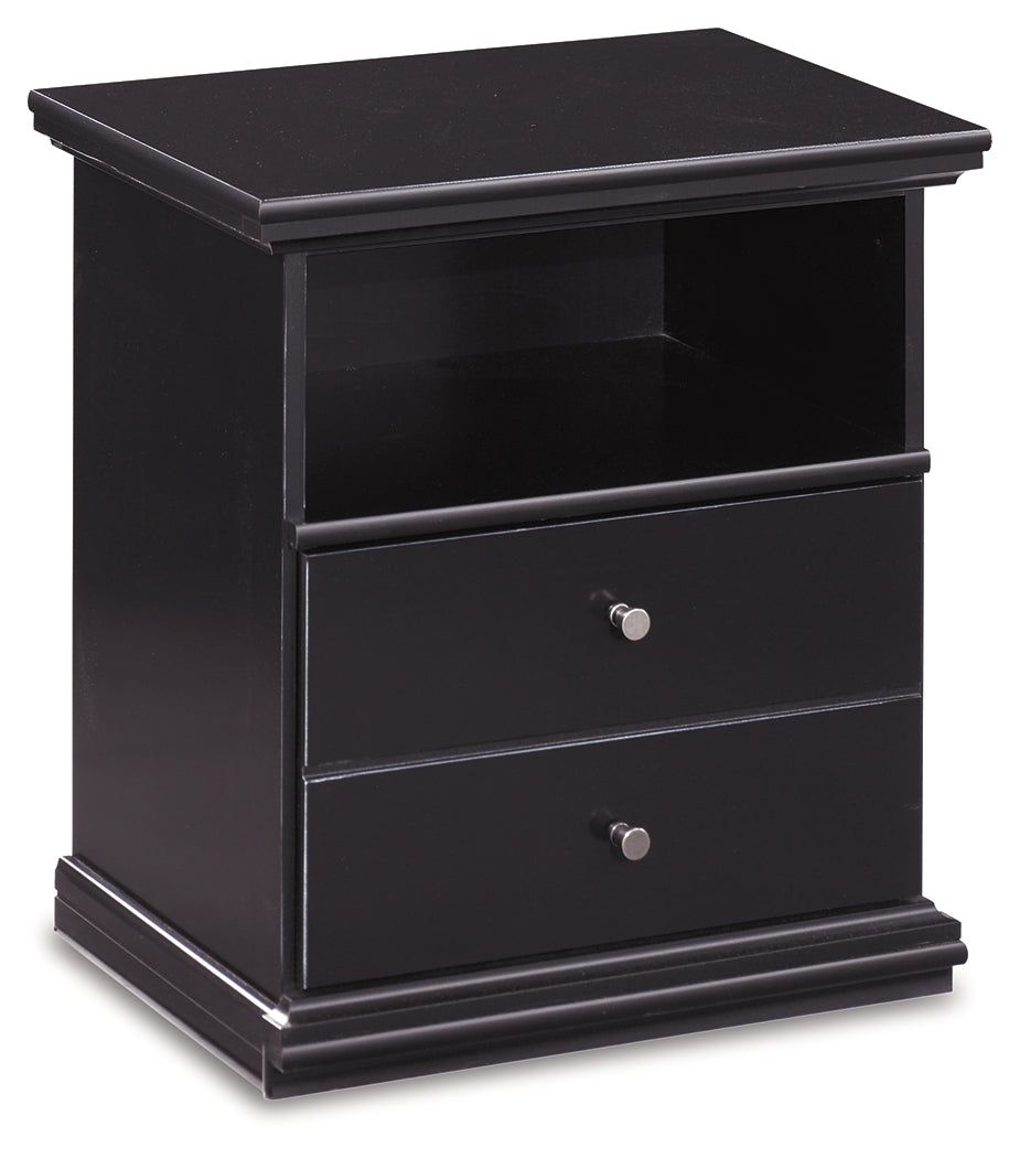 Maribel Queen Panel Bed with Dresser, Mirror and Nightstand - B138B73