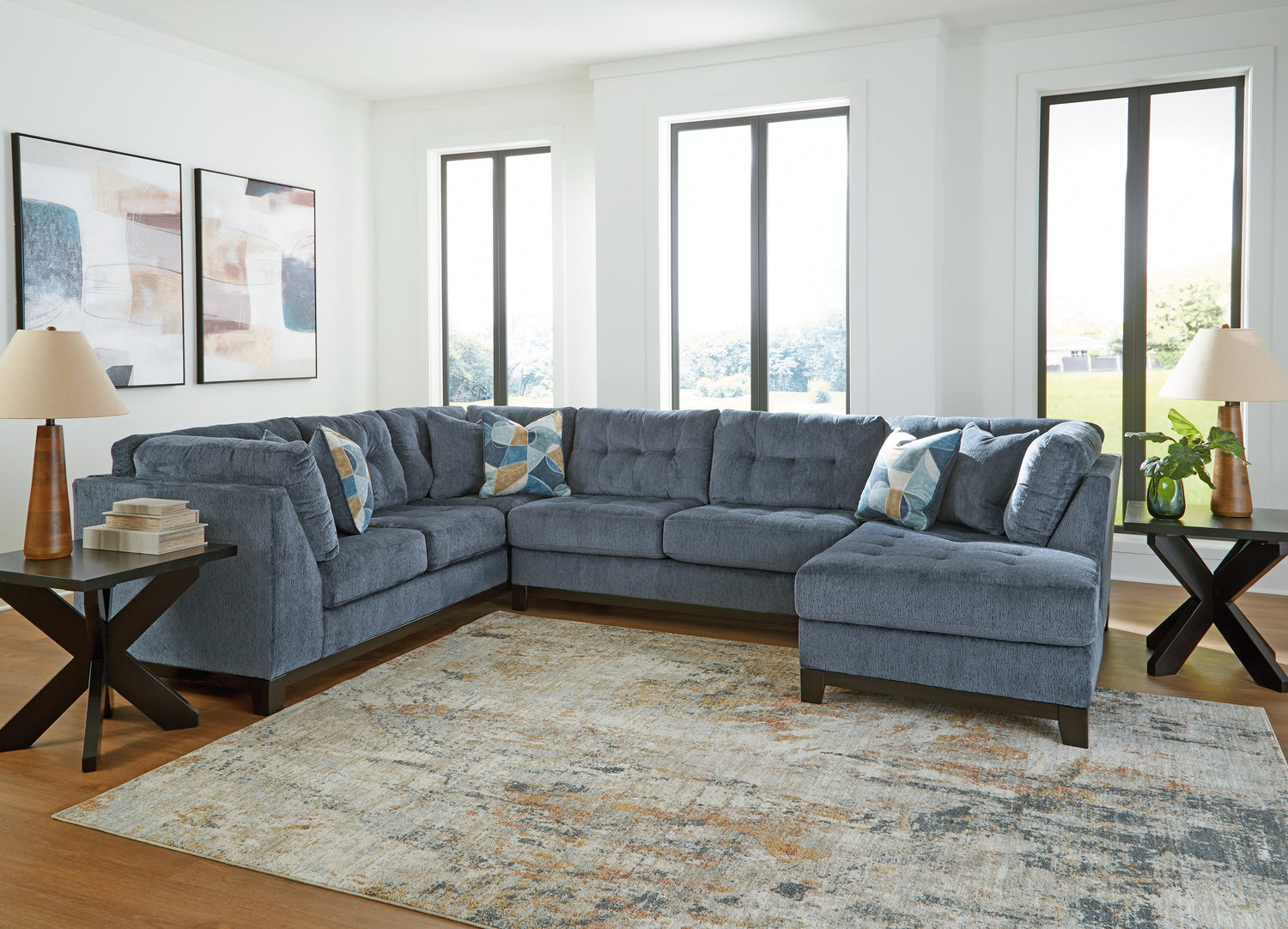 Maxon Place Navy 3-Piece Sectional with Chaise - 33003S2
