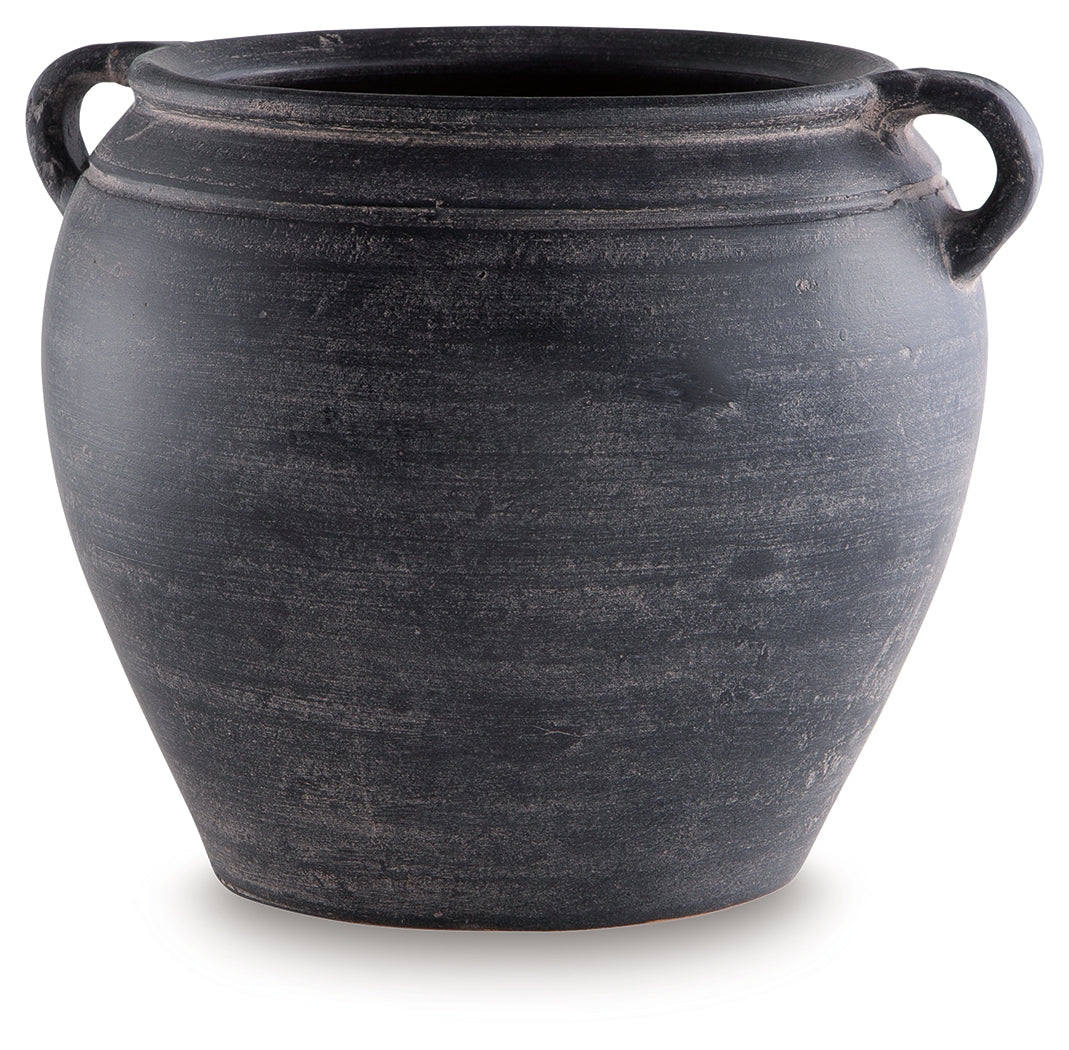 Meadie Distressed Black Vase - A2000790